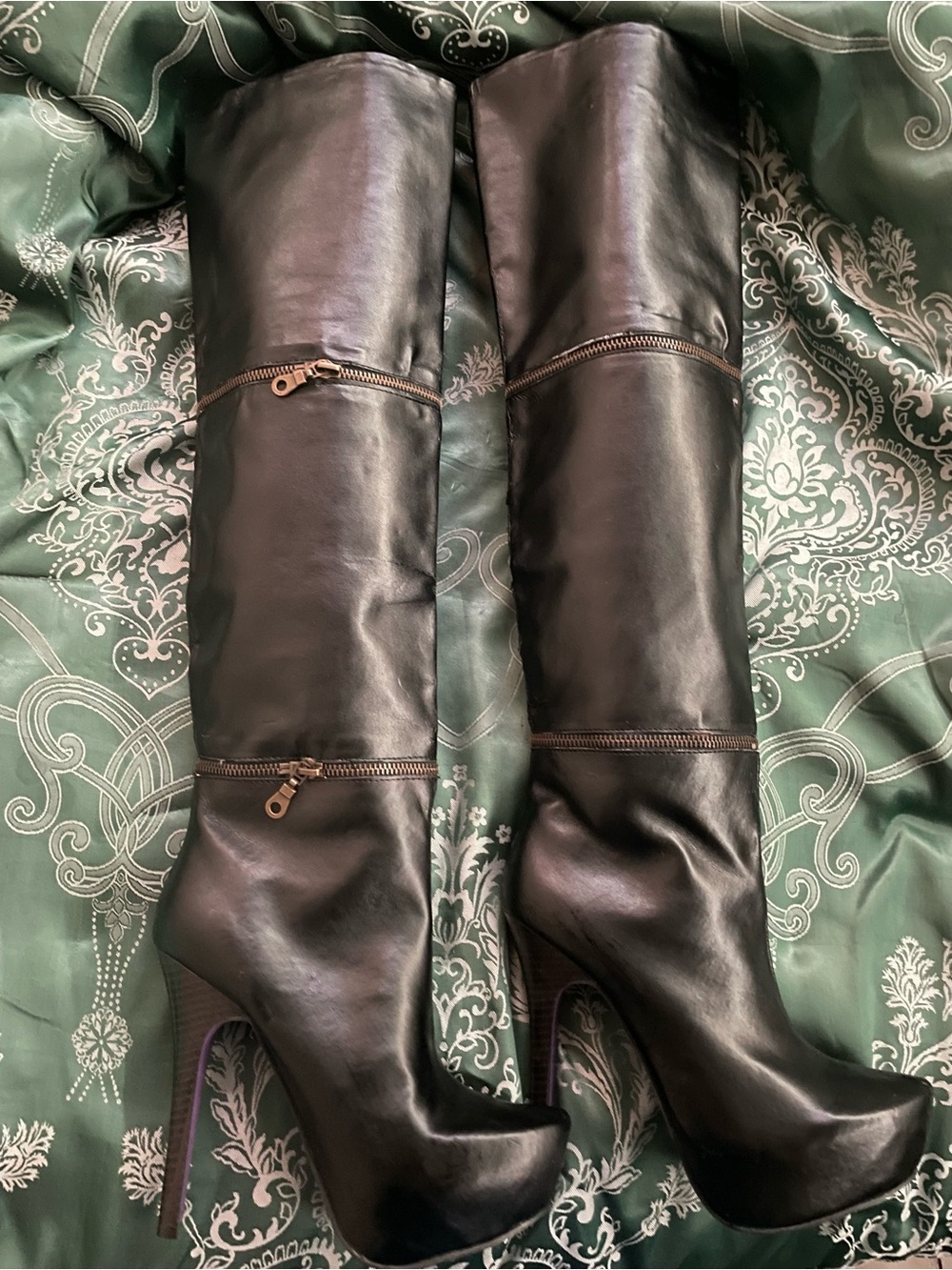 Toi et Moi Black Leather Over-the-Knee Stiletto Boots